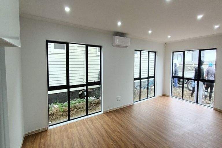 Photo of property in 8b Orion Street, Papakura, 2110