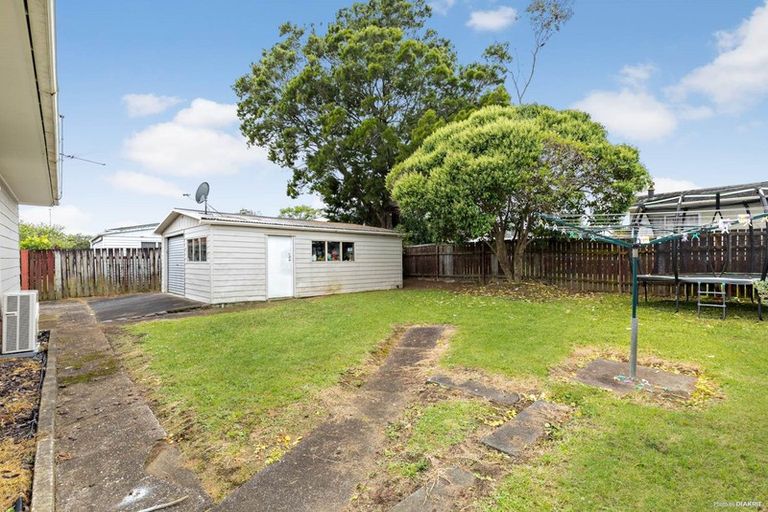 Photo of property in 27 Sandrine Avenue, Clover Park, Auckland, 2019