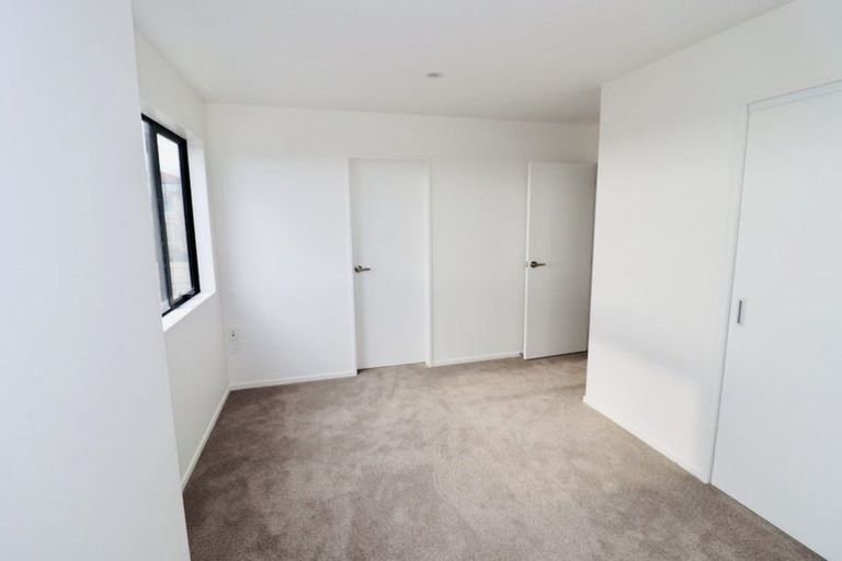 Photo of property in 4b Wahine Street, Papakura, 2110