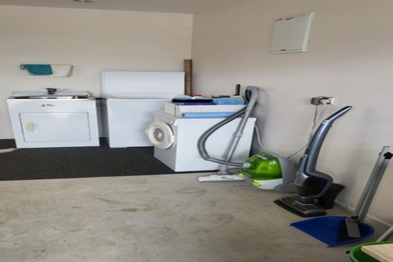 Photo of property in 13/2 Harkness Place, Westport, 7825