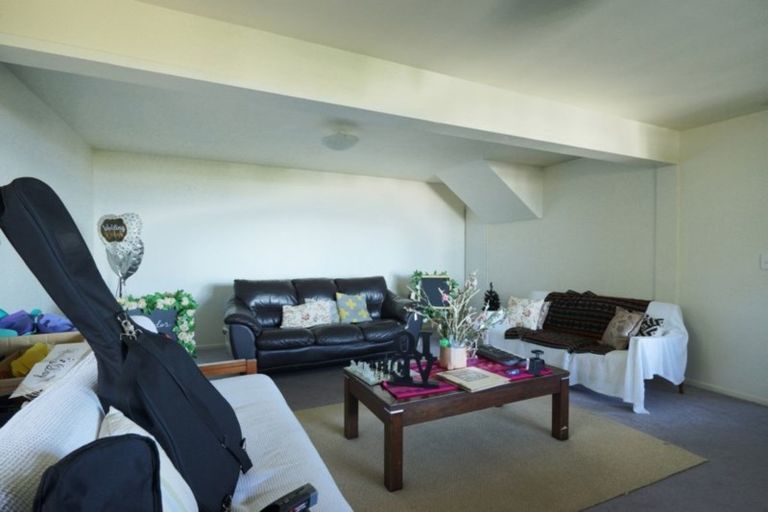 Photo of property in 52 Coster Street, Enner Glynn, Nelson, 7011