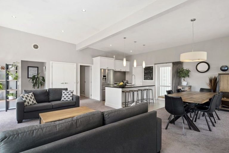 Photo of property in 75 Dalmore Way, Acacia Bay, Taupo, 3385