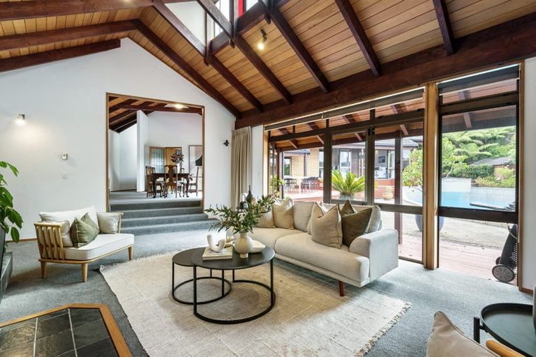 Photo of property in 106 Kowhai Road, Campbells Bay, Auckland, 0630