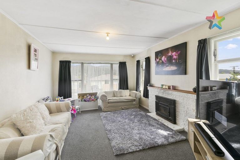 Photo of property in 21 Mckillop Street, Wainuiomata, Lower Hutt, 5014
