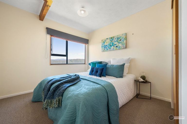 Photo of property in 41 Pekanga Road, Normandale, Lower Hutt, 5010