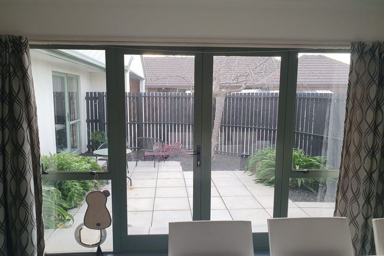 Photo of property in 59 Laing Crescent, Heathcote Valley, Christchurch, 8022