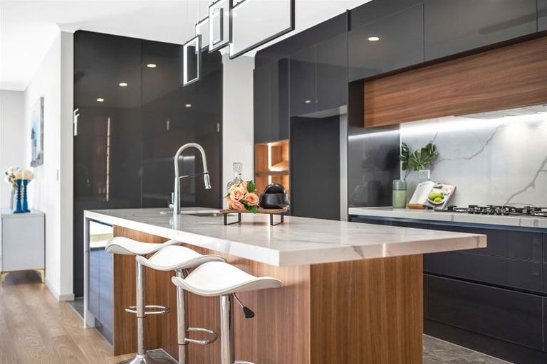 Photo of property in 54 Hikuawa Road, Flat Bush, Auckland, 2019