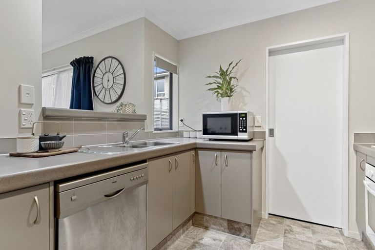 Photo of property in 11a Warwick Place, Brookfield, Tauranga, 3110