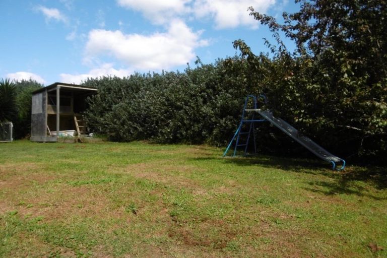 Photo of property in 36 Tauraroa Road, Maungakaramea, Whangarei, 0178