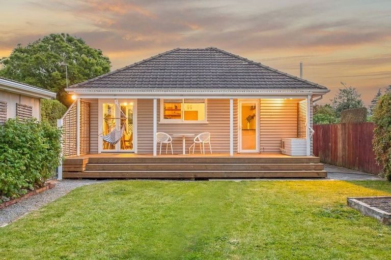 Photo of property in 40 Gregan Crescent, Burnside, Christchurch, 8053