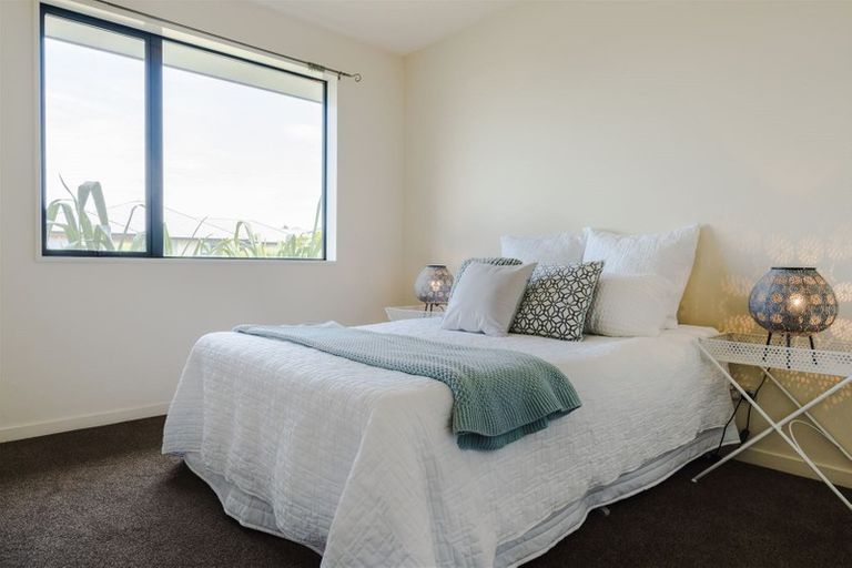 Photo of property in 2 Constance Place, Aidanfield, Christchurch, 8025