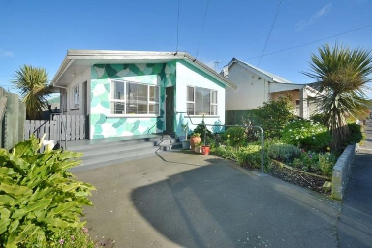 Photo of property in 15 Cashel Street, South Dunedin, Dunedin, 9012