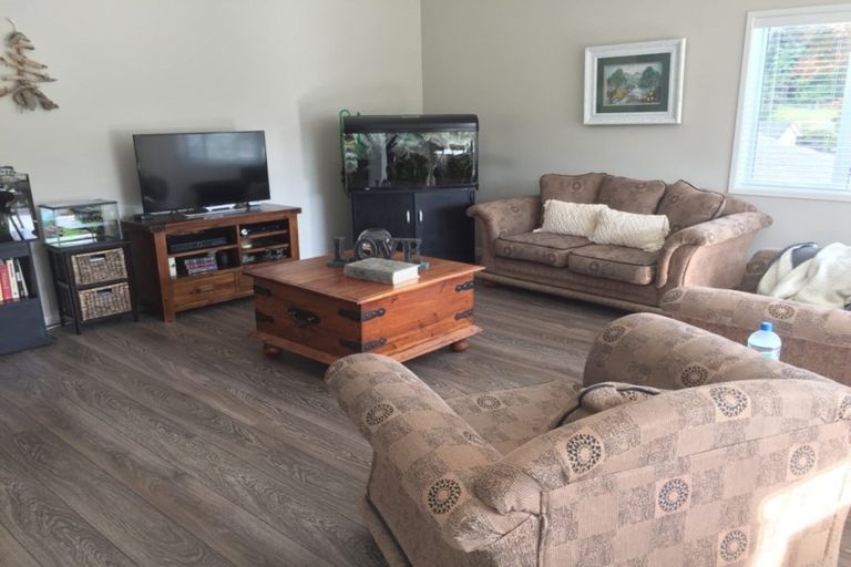 Photo of property in 29 Applemoors Way, Riverhead, 0820