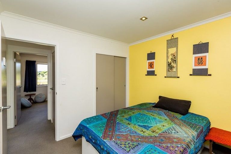 Photo of property in 7 Harriet Place, Spotswood, New Plymouth, 4310