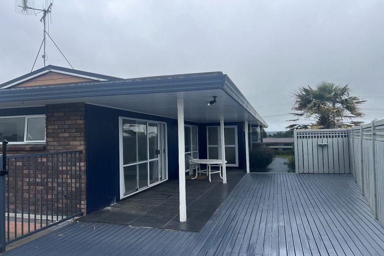 Photo of property in 8 Brown Street, Foxton, 4814