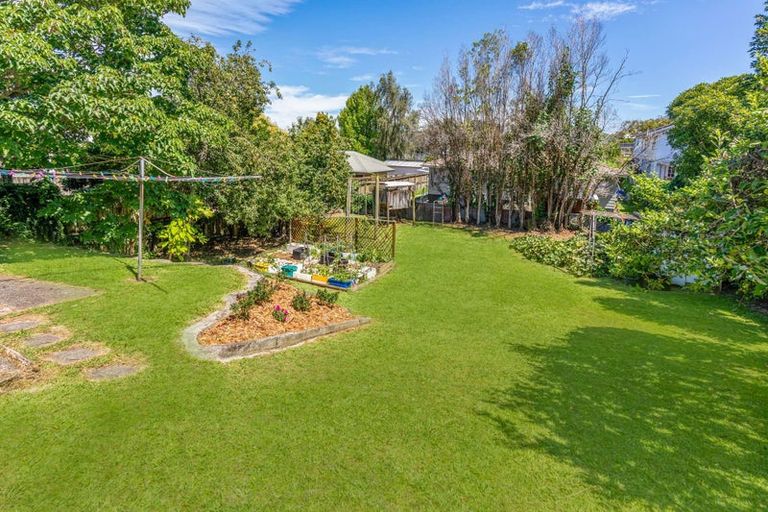 Photo of property in 21 Carey Street, Maeroa, Hamilton, 3200