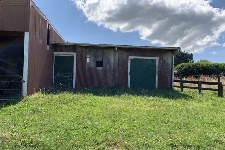 Photo of property in 10 Conway Road, Eltham, 4322