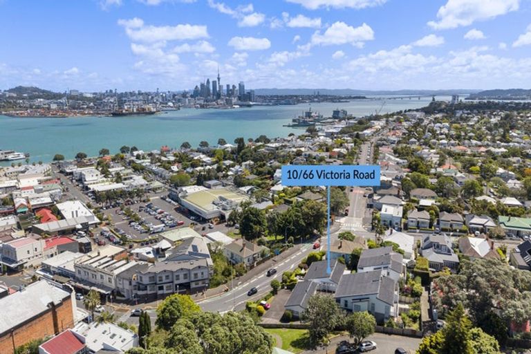 Photo of property in 10/66 Victoria Road, Devonport, Auckland, 0624