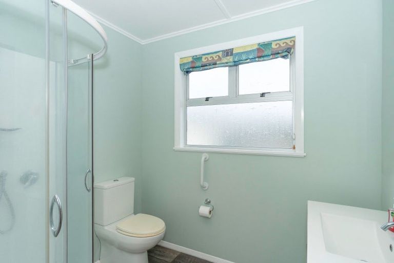 Photo of property in 36 Ladys Mile, Foxton, 4814