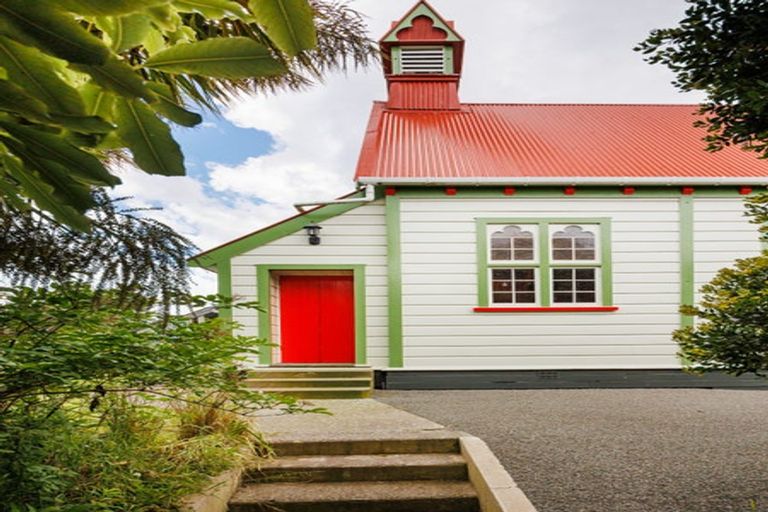 Photo of property in 1503 Kimbolton Road, Cheltenham, Feilding, 4777