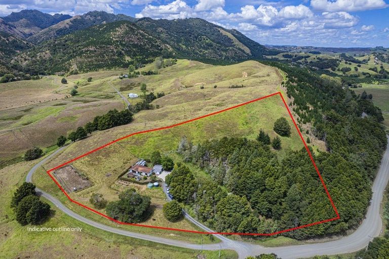 Photo of property in 487a Pukehuia Road, Tangiteroria, 0381