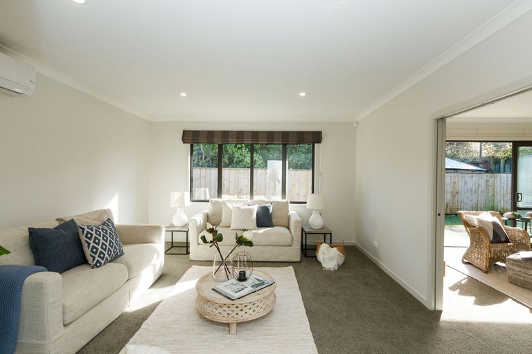 Photo of property in 4a Montgomery Terrace, Hokowhitu, Palmerston North, 4410
