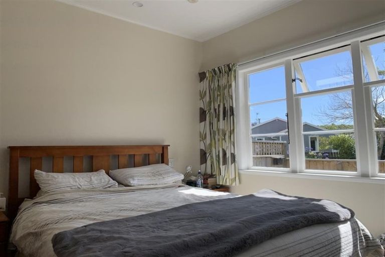 Photo of property in 29 Palmer Crescent, Silverstream, Upper Hutt, 5019