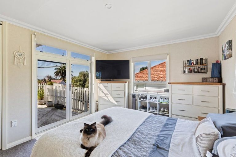 Photo of property in 8 Lismore Street, Strandon, New Plymouth, 4312