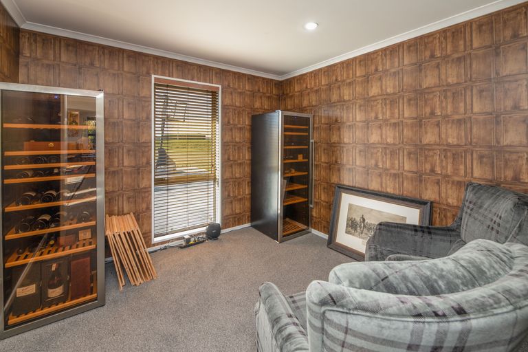 Photo of property in 7 Macdonalds Lane, Waikuku, Rangiora, 7473