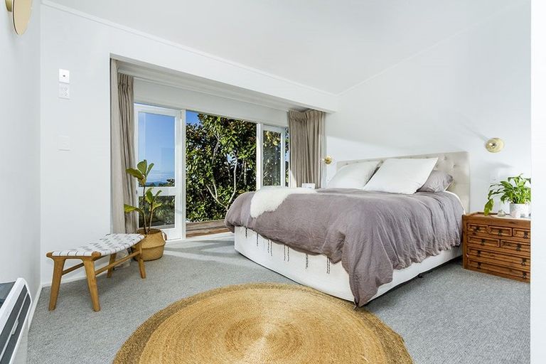 Photo of property in 97b Braemar Road, Castor Bay, Auckland, 0620
