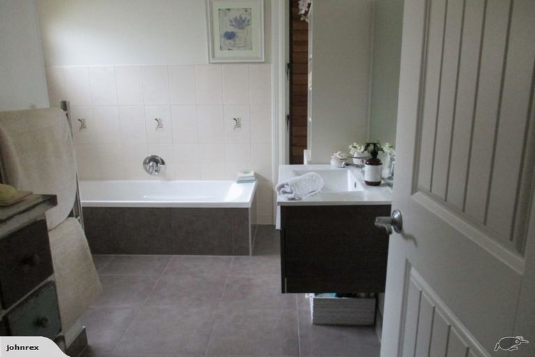 Photo of property in 28a Kotuku Street, Te Aroha, 3320