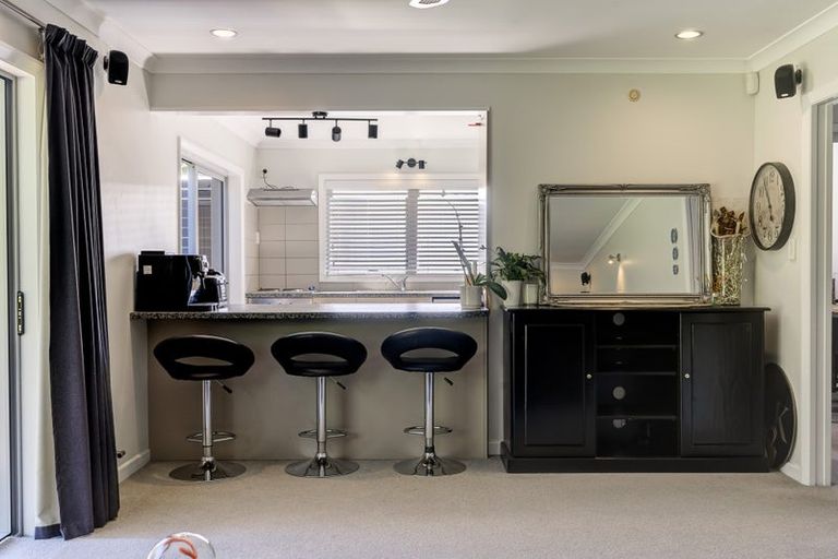 Photo of property in 24 Splitt Avenue, Glenview, Hamilton, 3206