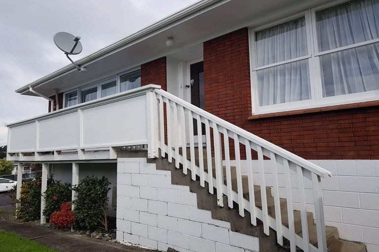 Photo of property in 1/41 Chequers Avenue, Glenfield, Auckland, 0629