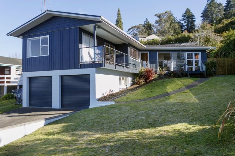 Photo of property in 96 Wakeman Road, Acacia Bay, Taupo, 3330
