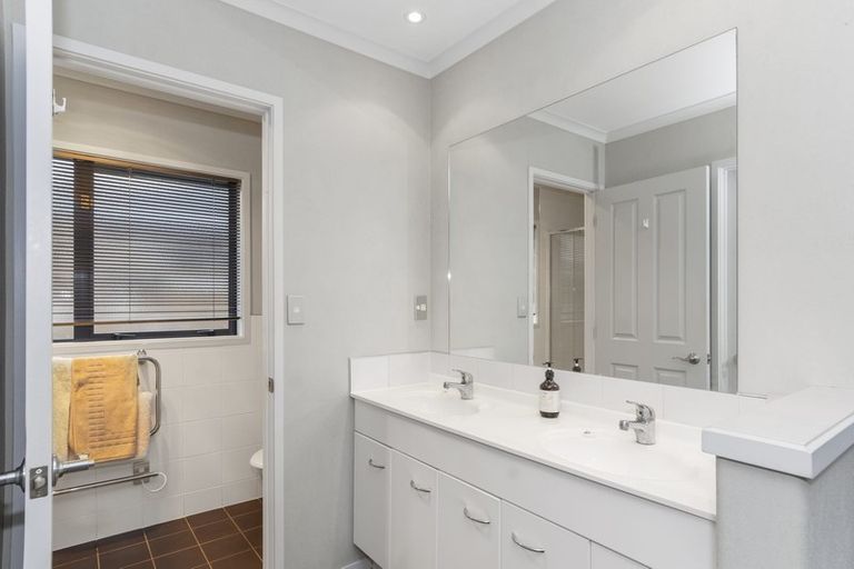 Photo of property in 11 Satori Key, Papamoa Beach, Papamoa, 3118