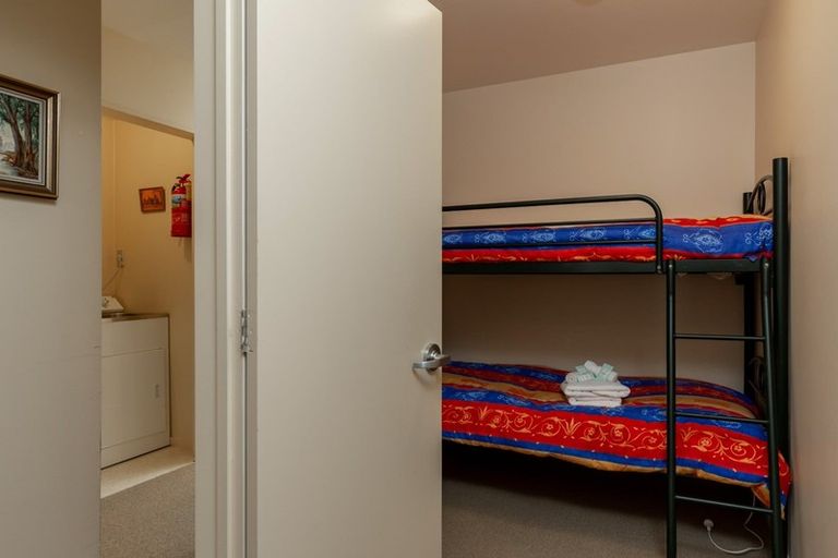 Photo of property in 9/45 Beach Road, Waikawa, Picton, 7220