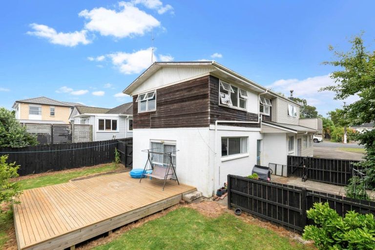 Photo of property in 14a Earlsworth Road, Mangere East, Auckland, 2024
