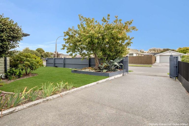 Photo of property in 7 Wolsey Place, Hillmorton, Christchurch, 8025