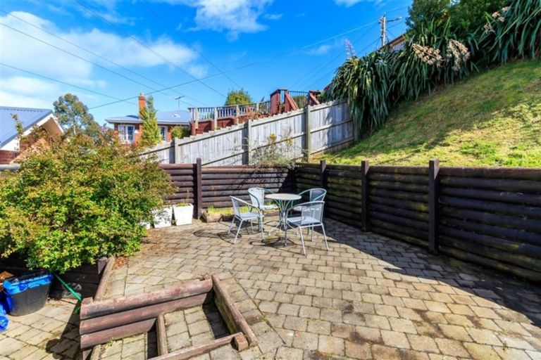 Photo of property in 33 Forfar Street, Clyde Hill, Dunedin, 9011