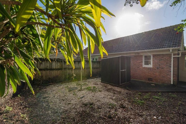 Photo of property in 9b Kerr Street, Devonport, Auckland, 0624