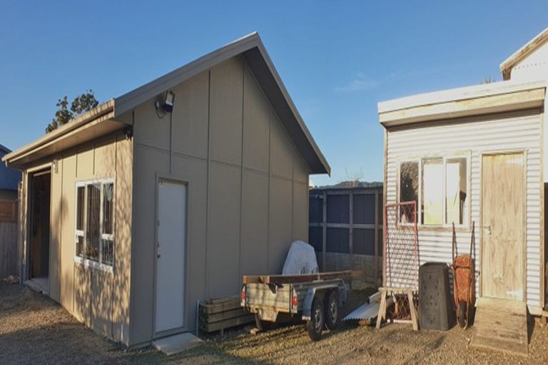 Photo of property in 8a Vincent Drive, Levin, 5510