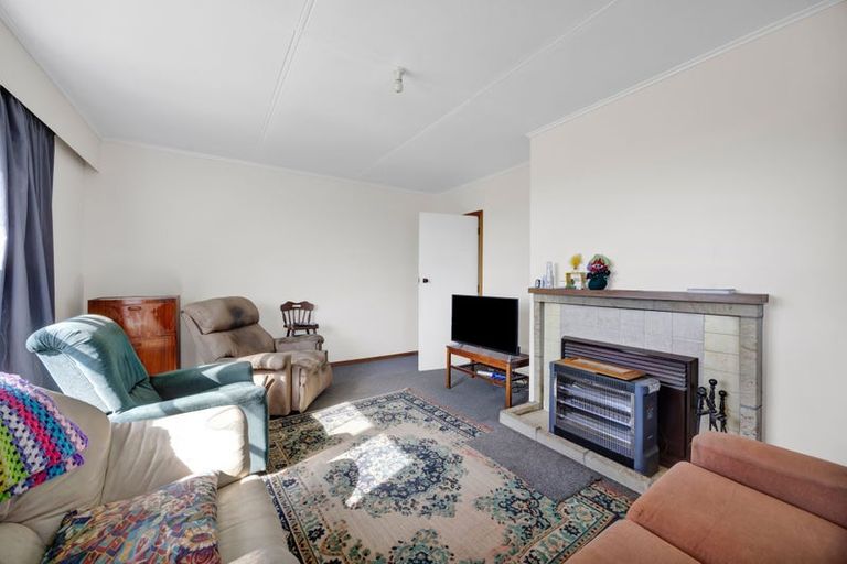 Photo of property in 32 Rangauri Street, Manaia, 4612