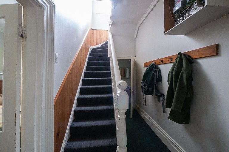 Photo of property in 44 Heriot Row, Dunedin Central, Dunedin, 9016