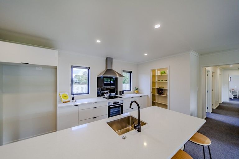 Photo of property in 12c Johnson Street, Waipawa, 4210