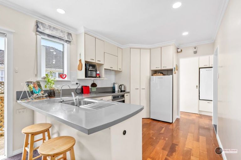 Photo of property in 70 Longfellow Street, Trentham, Upper Hutt, 5018