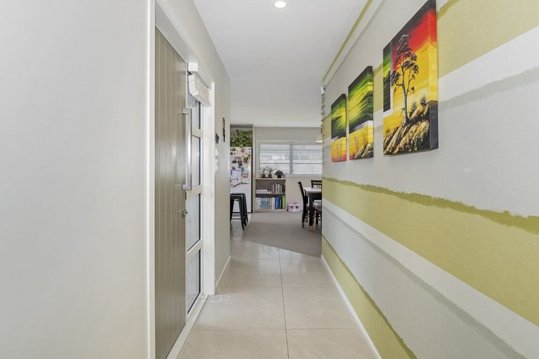 Photo of property in 33 Lynley Park Drive, Omokoroa, 3114