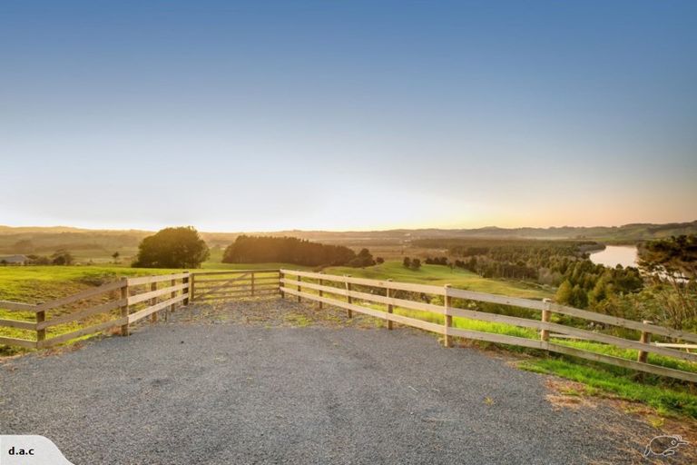 Photo of property in 283 Cameron Town Road, Buckland, Pukekohe, 2678
