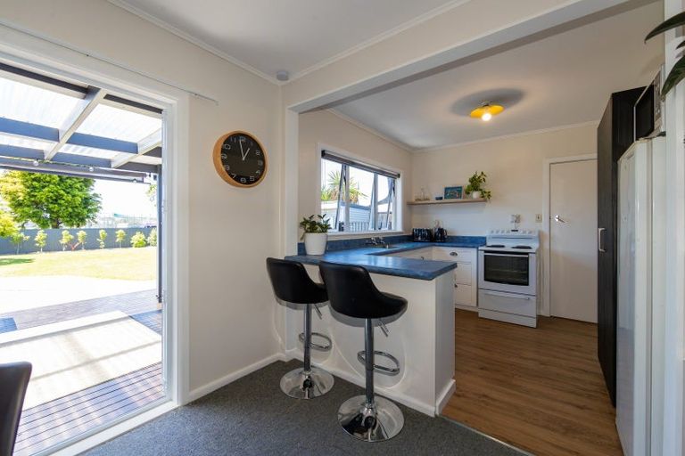 Photo of property in 4 Wycliffe Street, Onekawa, Napier, 4110