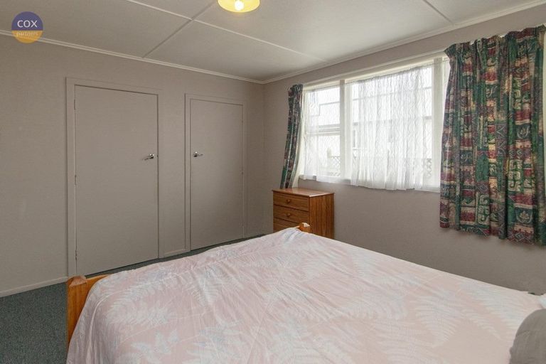 Photo of property in 102 Karaitiana Street, Frimley, Hastings, 4120