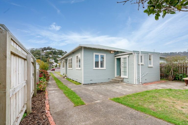 Photo of property in 25 Argentine Avenue, Miramar, Wellington, 6022